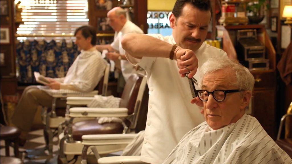 Woody Allen, con el pelo "a lo James Dean" en 'Crisis in six scenes'