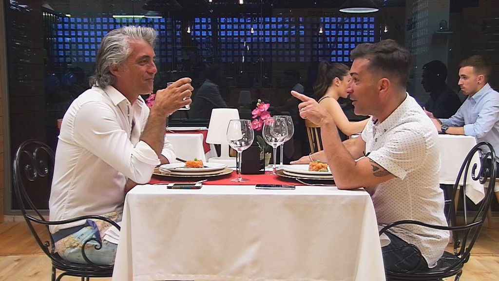 First dates Cuatro