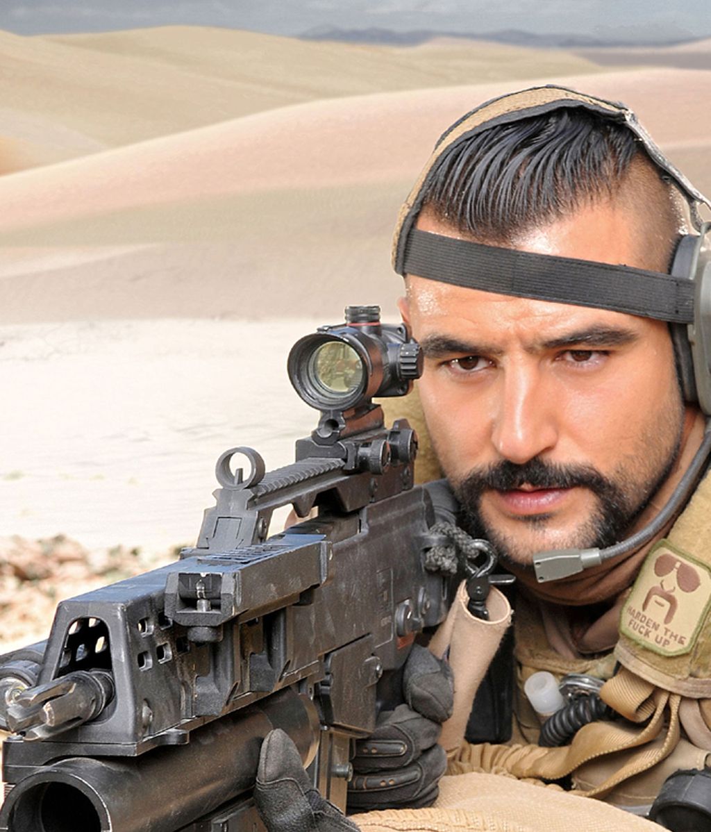 Antonio Velázquez es Iván Martín