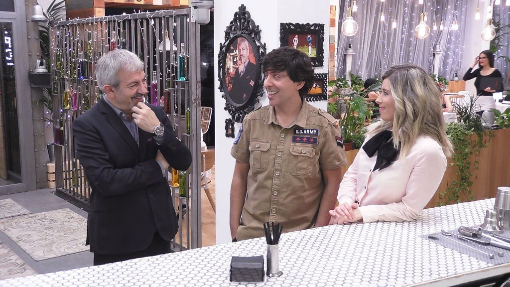 'Un año de amor'. Primer aniversario de 'First dates' (2017)