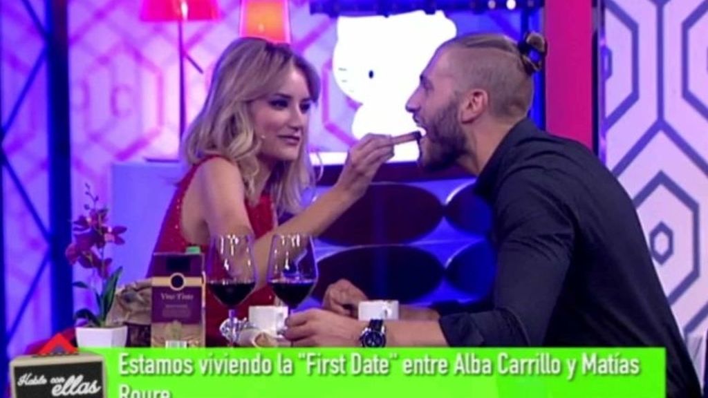 Matías ('First dates', Cuatro) con Alba Carrilo en 'Hable con ellas' (Telecinco)