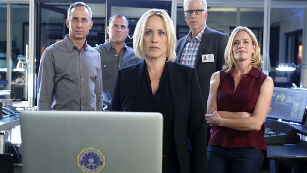 El equipo de ‘CSI: Cyber’ se presenta ante sus colegas de Las Vegas