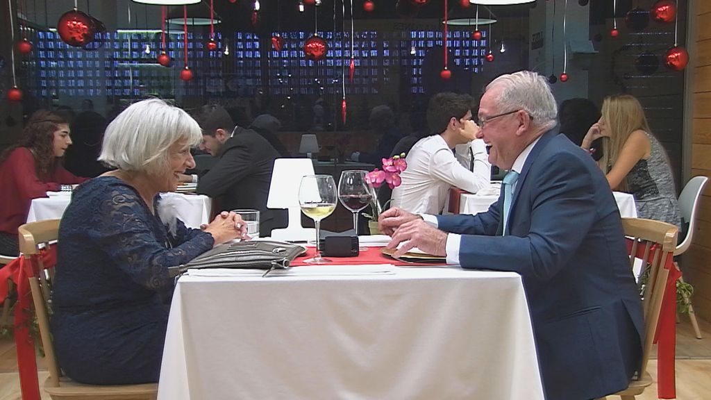 First dates. Nochebuena. Lara Álvarez