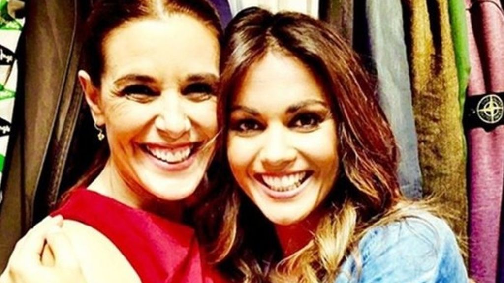 Raquel y Lara