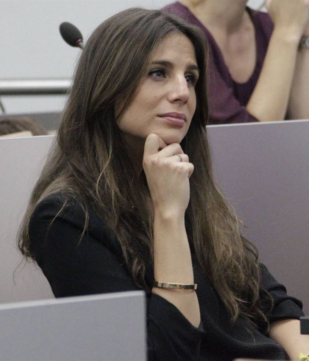 Lucia Villalon, Chicharito