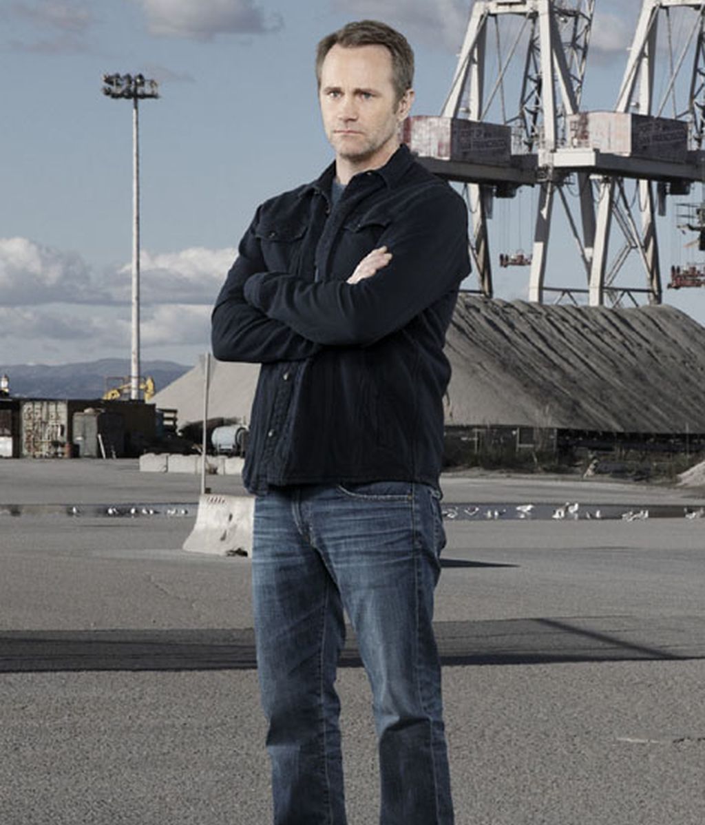 Lee Tergesen es Mike Tomlin