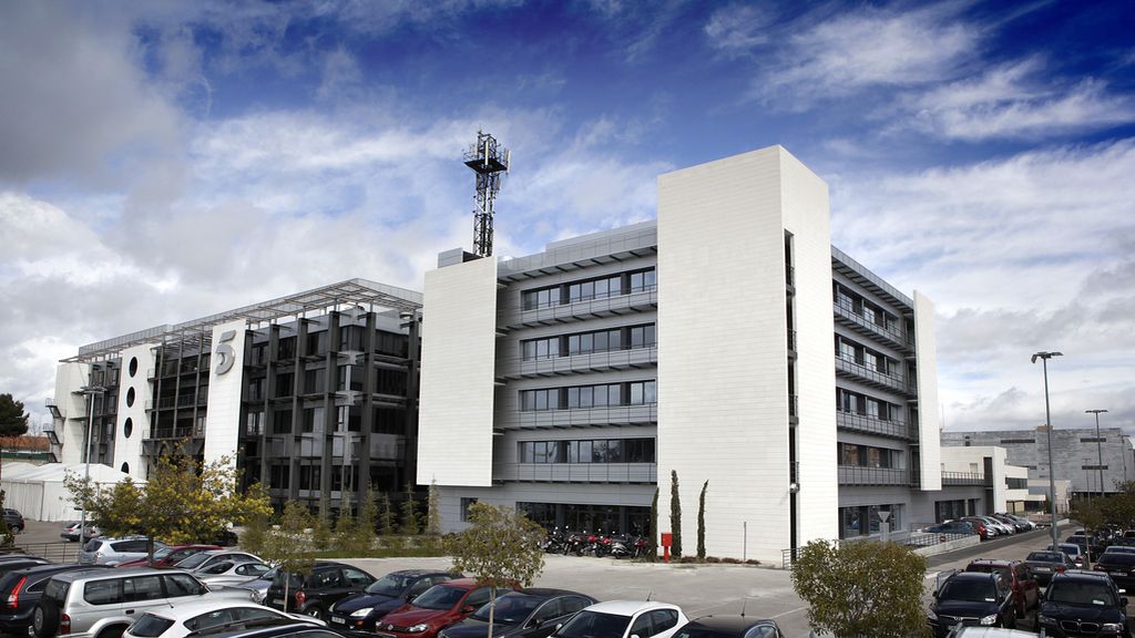 Fachada edificio Mediaset