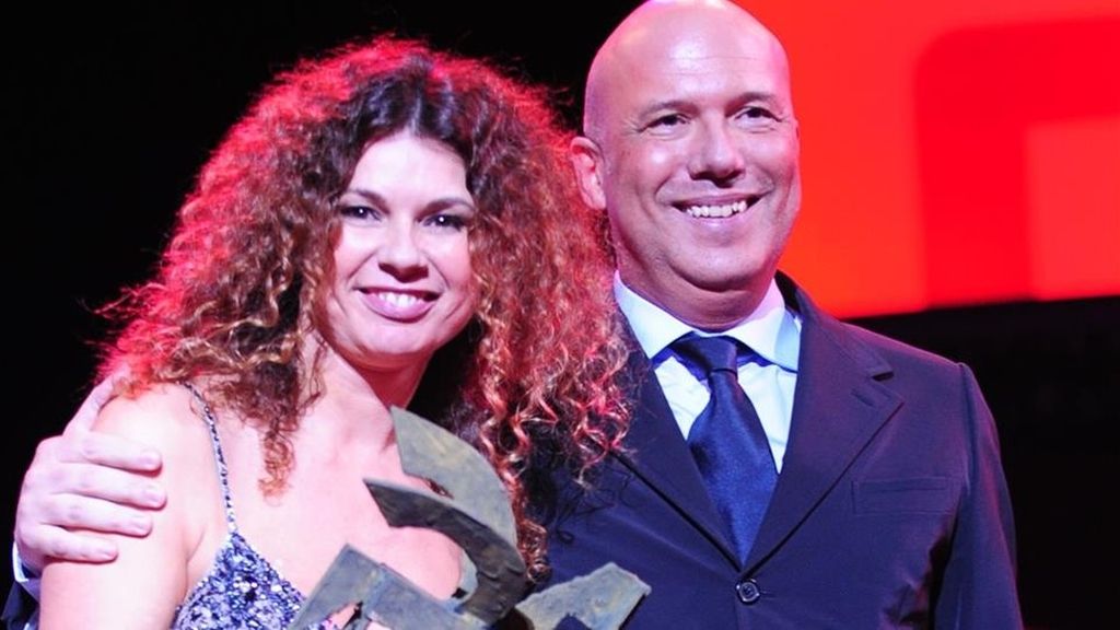 Alfonso Arús y Angie Cárdenas