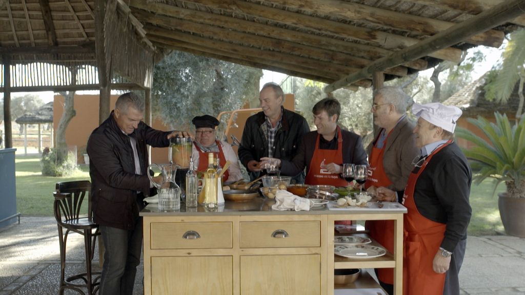 Bertín Osborne con humoristas españoles en 'Mi casa es la tuya'