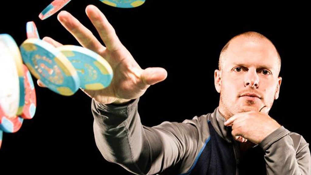 'El experto novato' Tim Ferriss aprende de deportes extremos a música en tiempo récord