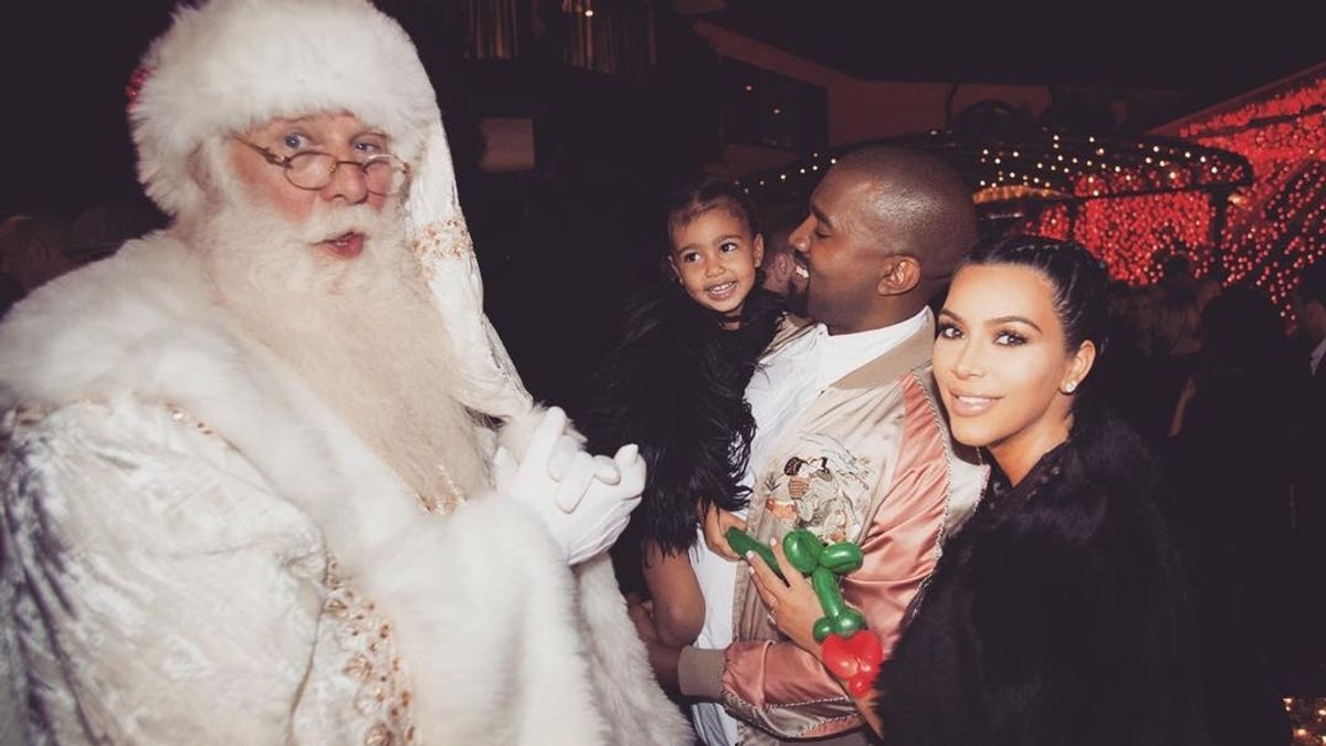 Kanye West le hace a Kim Kardashian 150 regalos