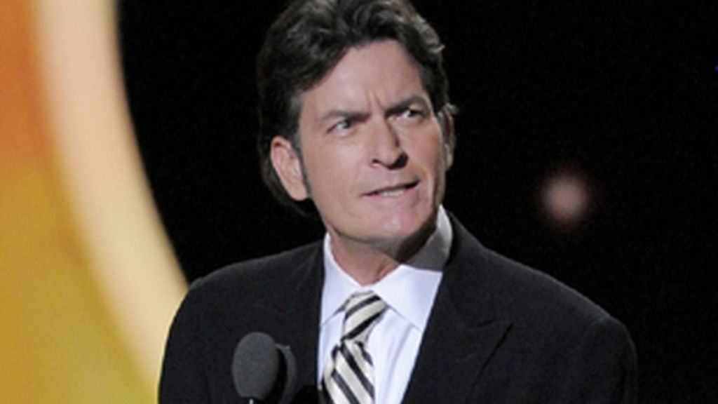 Charlie Sheen en la ceremonia de los Emmy 2011.