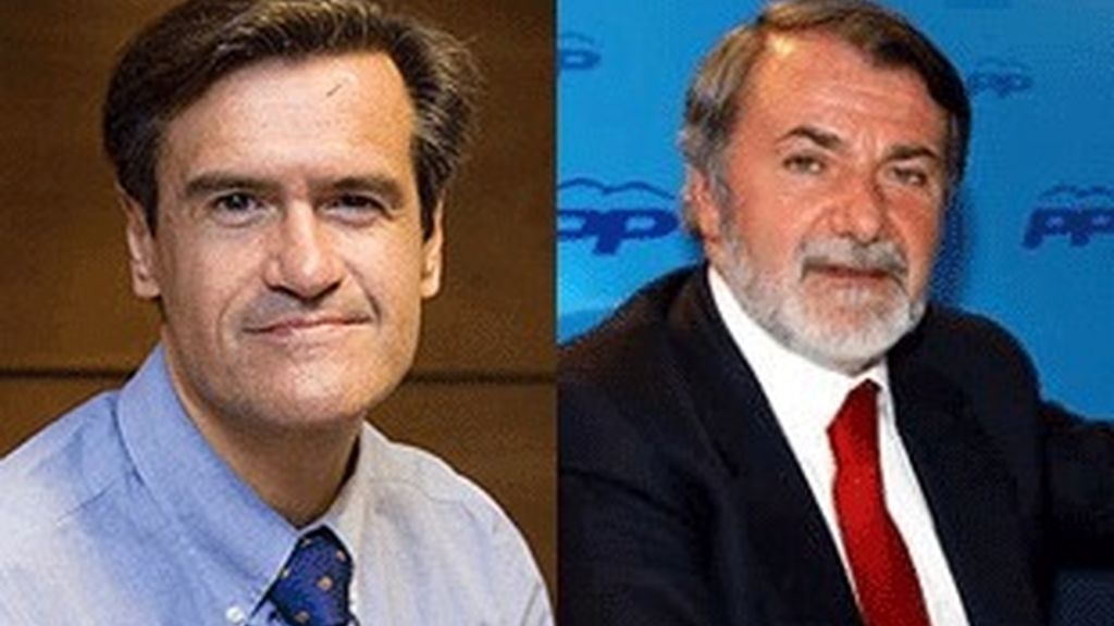 Juan Fernando Aguilar (izquierda), candidato socialista y Jaime Mayor Oreja, candidato del PP.