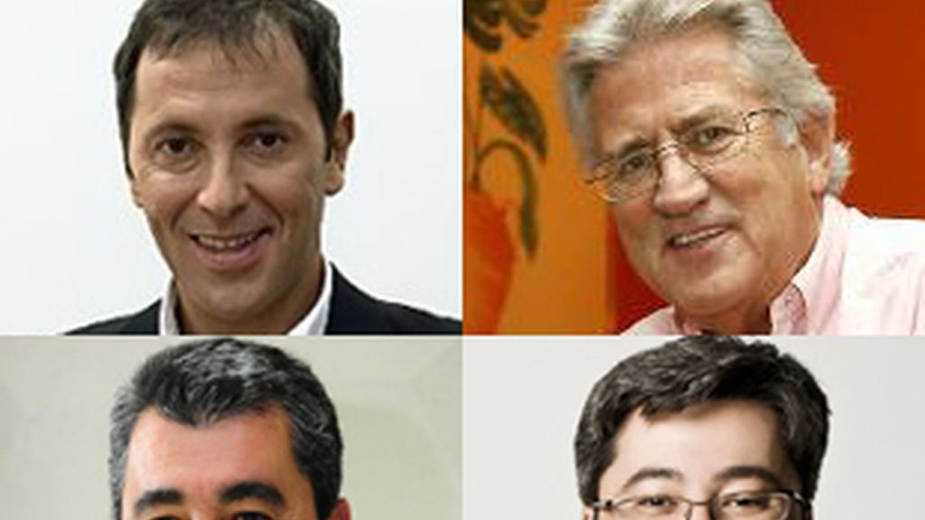 De izquierda a derecha, y de arriba a abajo, Paco González, Pepe Domingo Castaño, Javier Hoyos y Juanma Ortega.