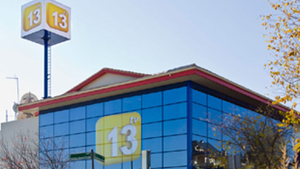 Fachada de 13 TV.