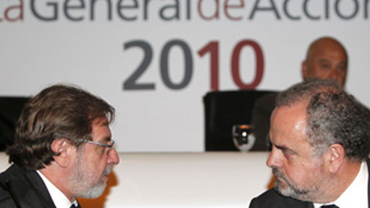 Juan Luis Cebrián e Ignacio Polanco, en la Junta del Grupo Prisa.