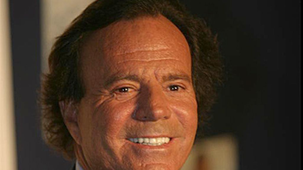 Julio Iglesias 4