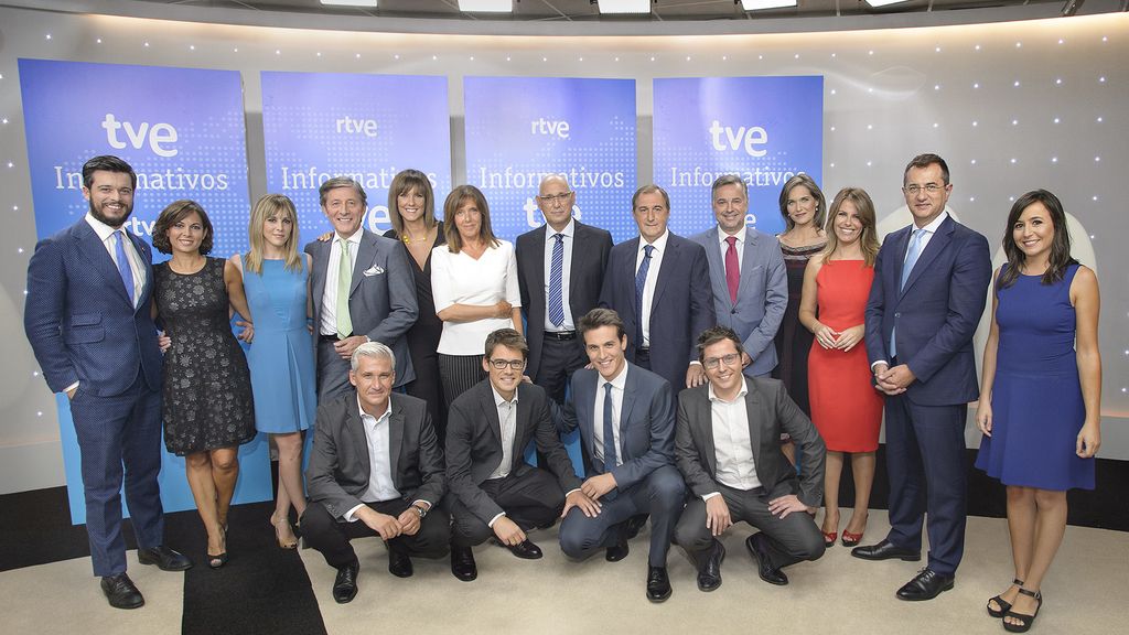 Foto de familia Informativos TVE