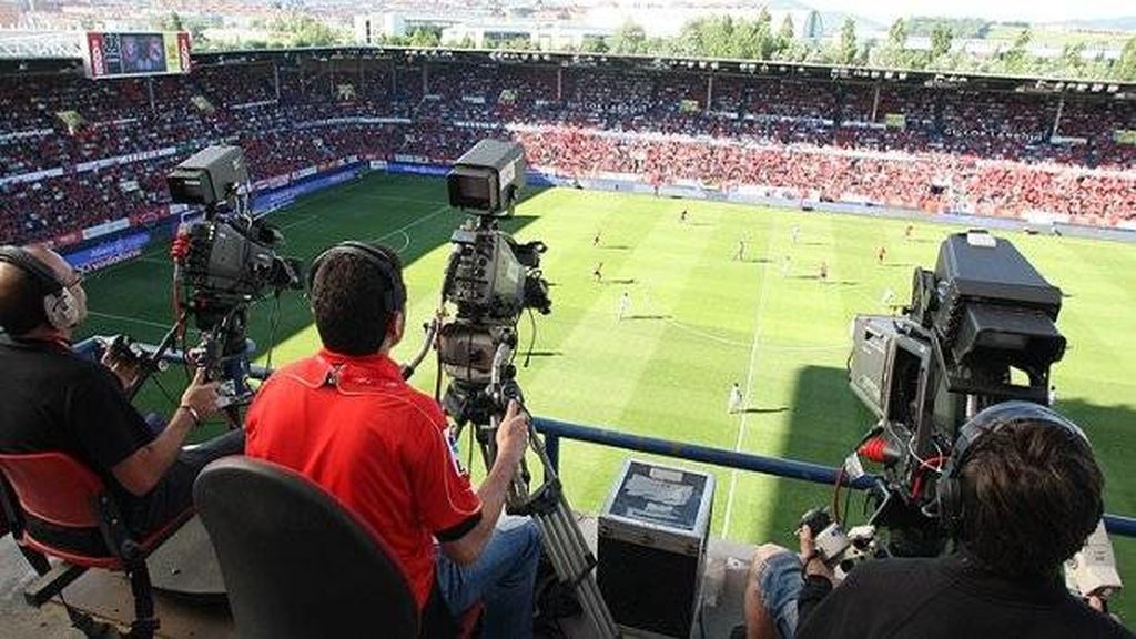 Caámaras partido de fútbol