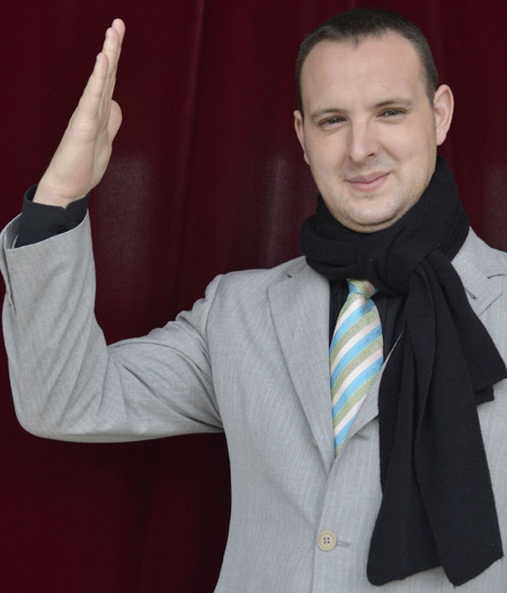 César Rey, 'simpático': "Siento una gran devoción y admiración por el maestro Manolo Escobar"