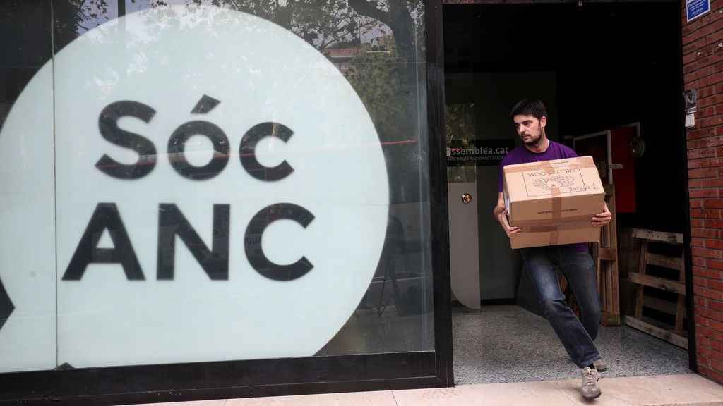 El Govern asegura que los catalanes encontrarán las urnas cerca de casa
