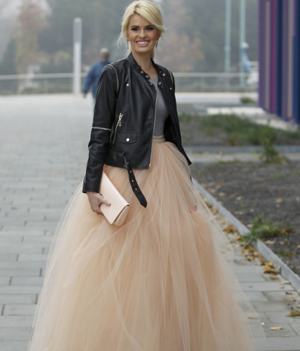 Diciembre. Adriana Abenia y Sergio Abad