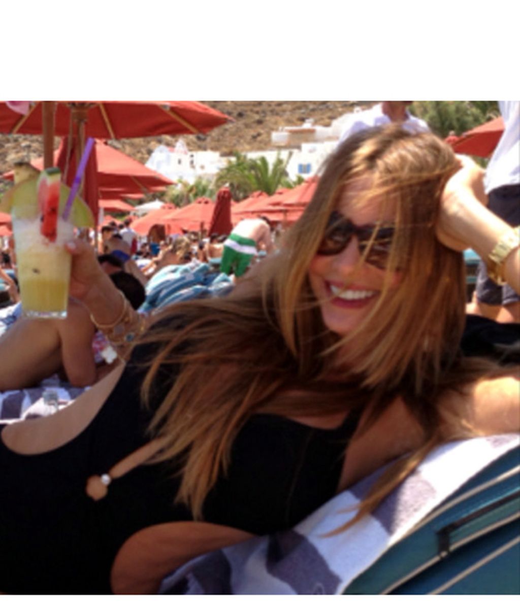 Brindemos con Sofía Vergara, "Salud!!!"