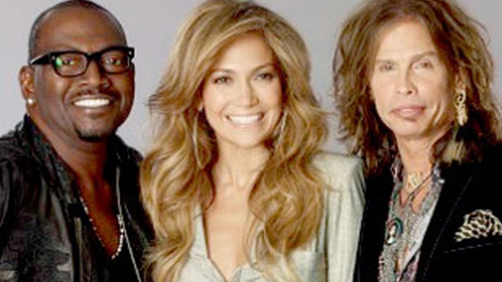 Randy Jackson, Jennifer López y Steven Tyler.