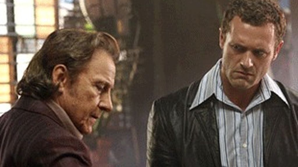 Harvey Keitel (izquierda), en 'Life on Mars'.