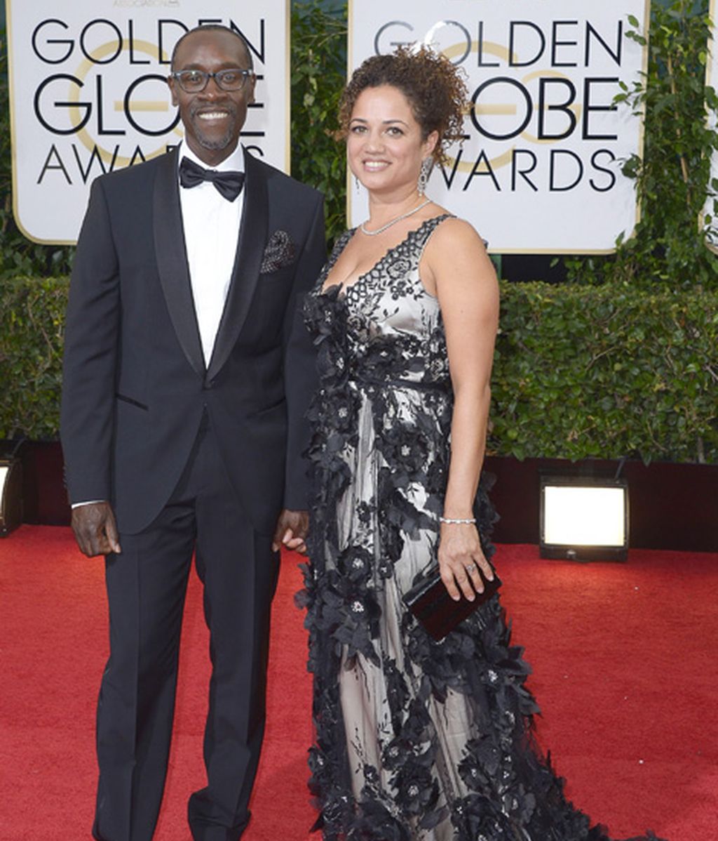 Don Cheadle, nominado a mejor actor de comedia por 'House of lies', acompañado de Bridgid Coulter