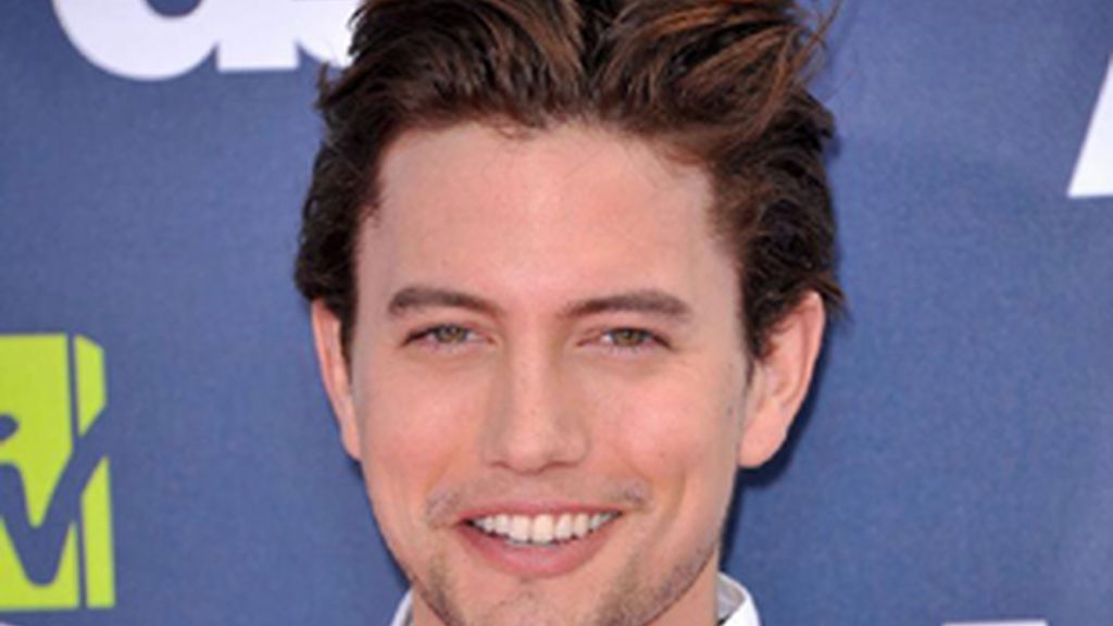 Jackson Rathbone, protagonista de la serie.
