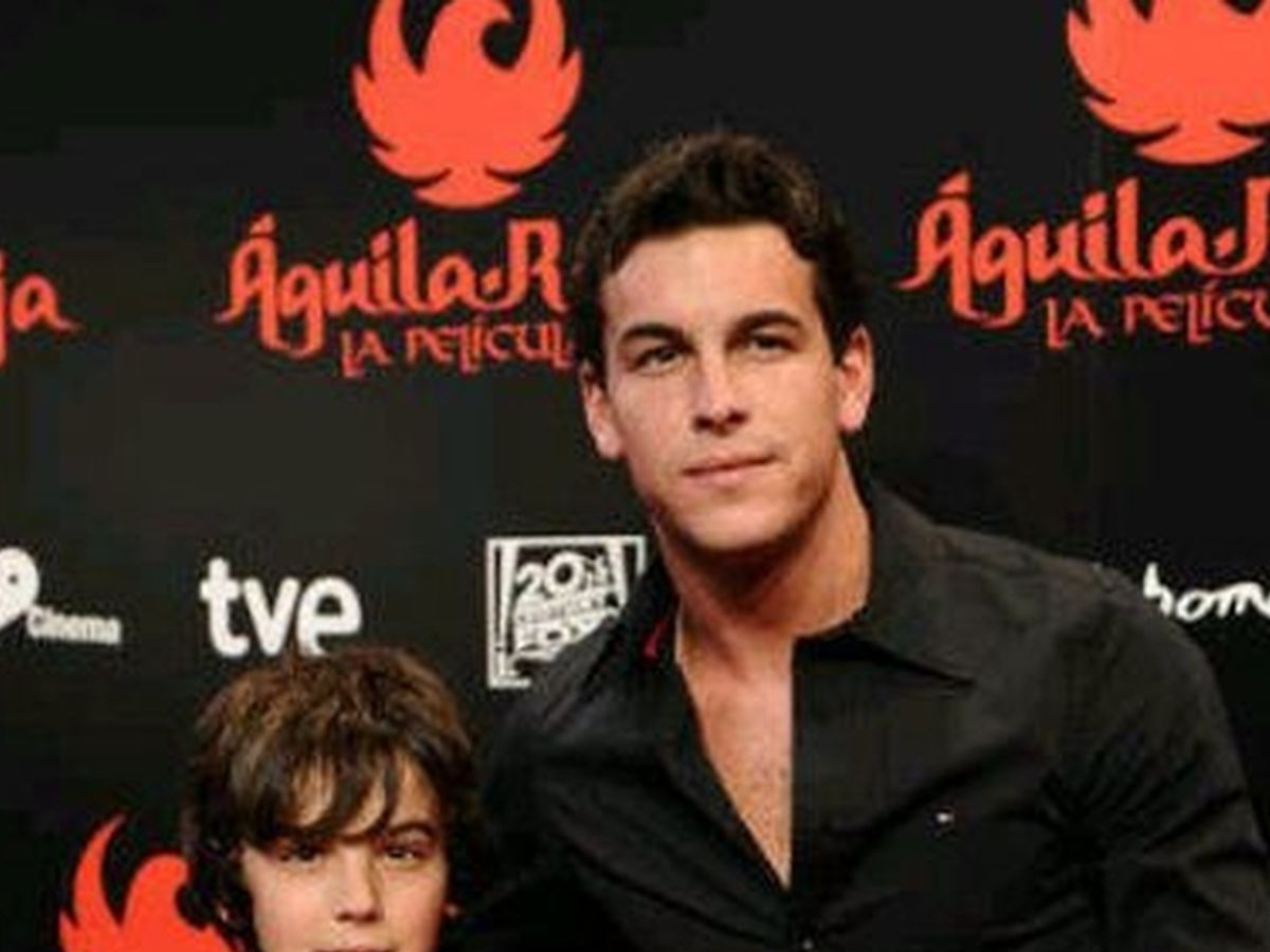 El hermano pequeño de Mario Casas se sube a 'El barco'