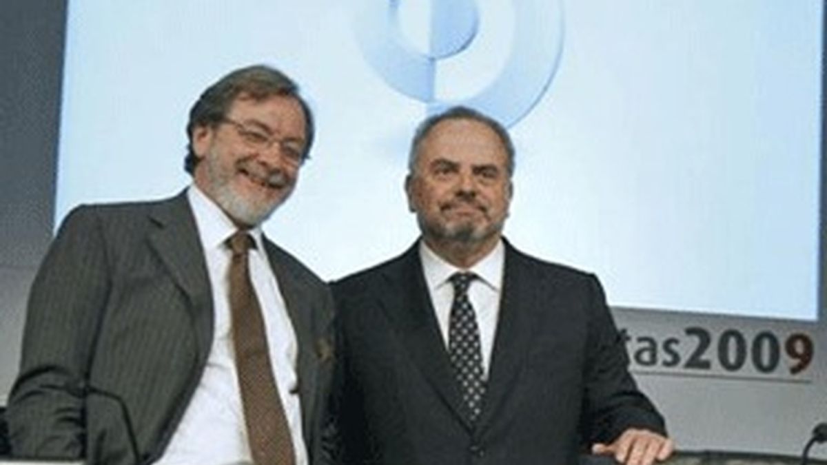 Juan Luis Cebrián (izquierda) e Ignacio Polanco, consejero delegado y presidente, respectivamente, de Prisa.