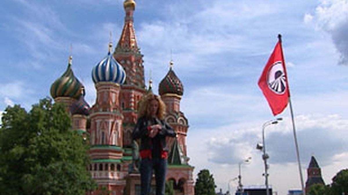 Paula Vázquez,  en la plaza roja de Moscú