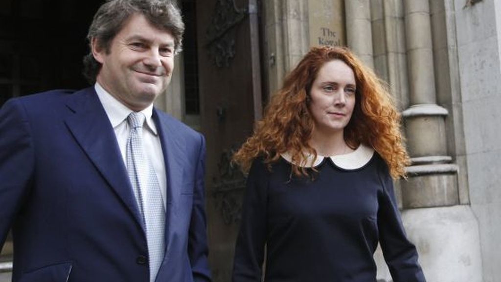 Rebekah Brooks y su marido