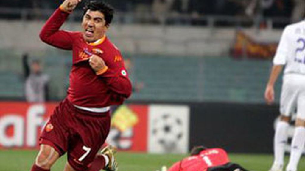 Imagen de un partido entre la Roma y el Real Madrid. Imagen de un partido entre la Roma y el Real Madrid.