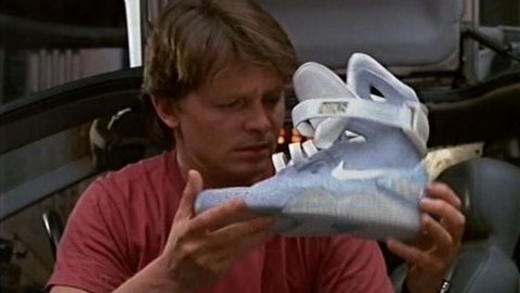 radical Calamidad Escabullirse Nike lanza las 'power laces' de Marty McFly en 2015