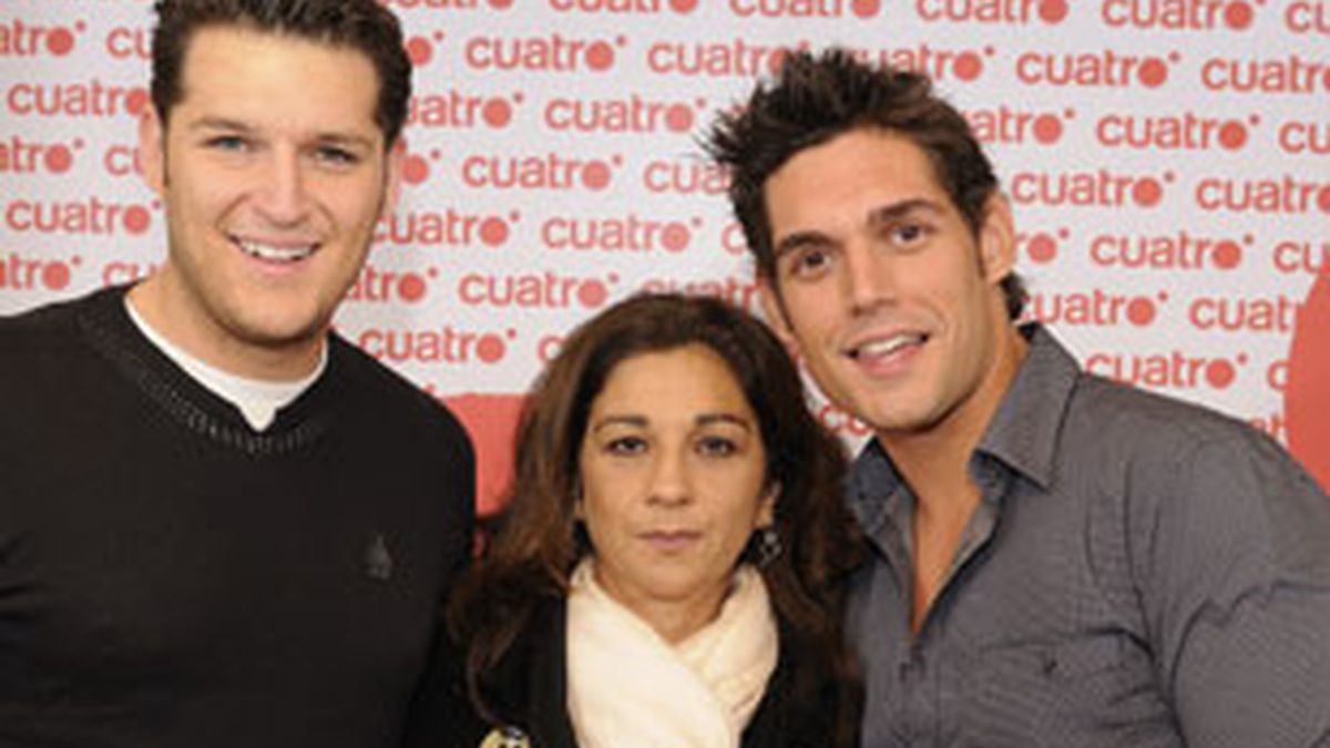 Manu Tenorio, Lolíta y Josep Lobato en la presentación de 'La batalla de los coros', Cuatro.