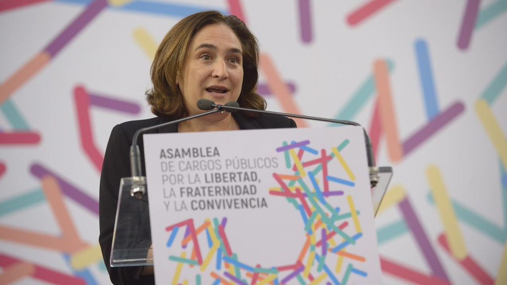Ada Colau a Pedro Sánchez: "La responsabilidad de Estado hoy es escuchar a Cataluña"