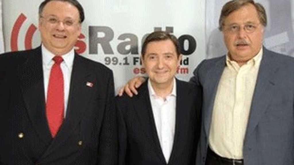De izquierda a derecha, César Vidal, Federico Jiménez Losantos y Luis Herrero.
