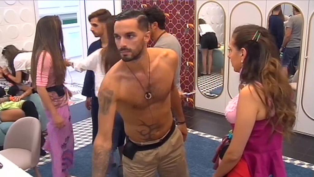 ¡En exclusiva! Así se preparan y ensayan los concursantes para la 'GH Fashion Week Revolution'