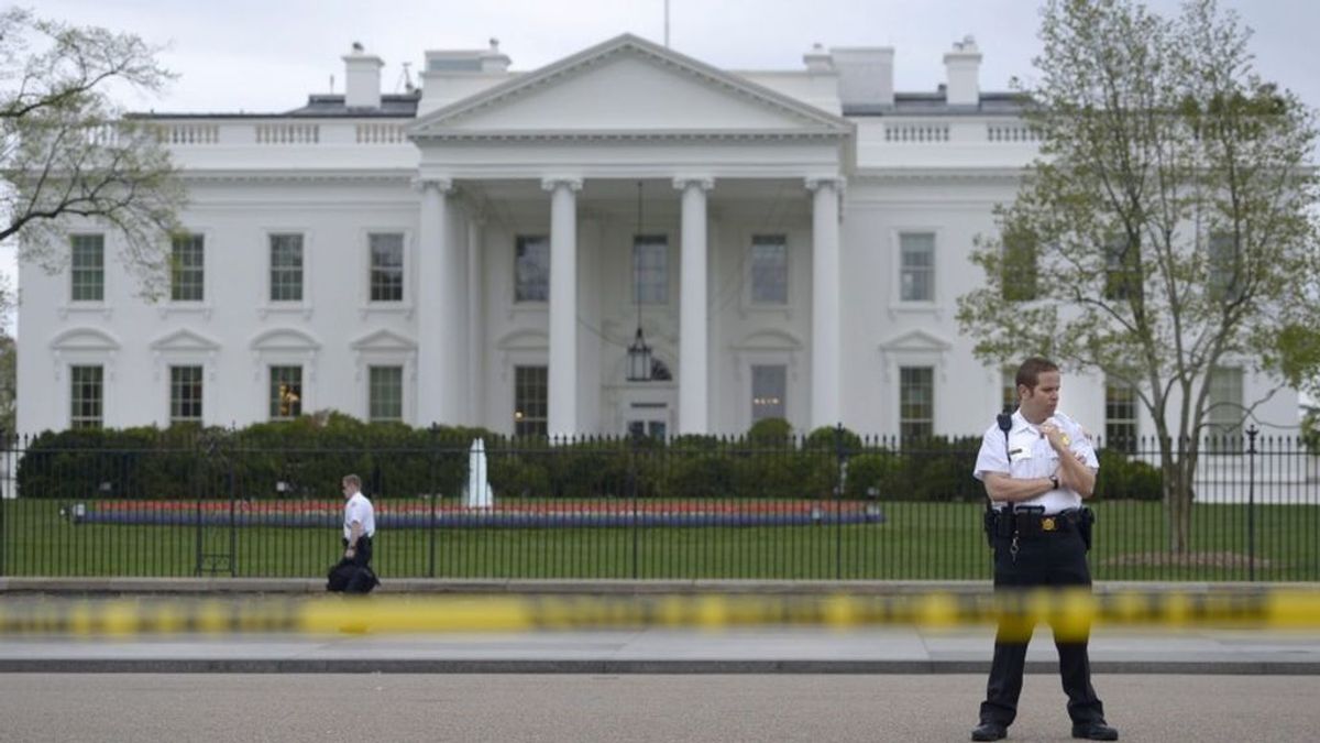 El Servicio Secreto detiene a una persona armada cerca de la Casa Blanca