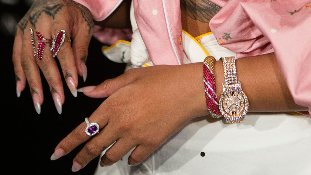 UÑAS-RIHANNA
