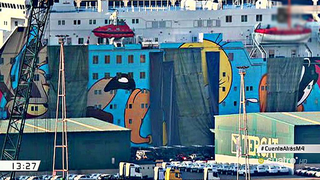 #Freepiolín: El barco donde se alojan los agentes enviados a Cataluña provoca el revuelo en redes sociales