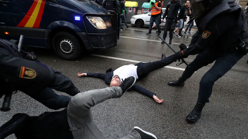 Referéndum 1-0:  La represión en las protestas en Sabadell