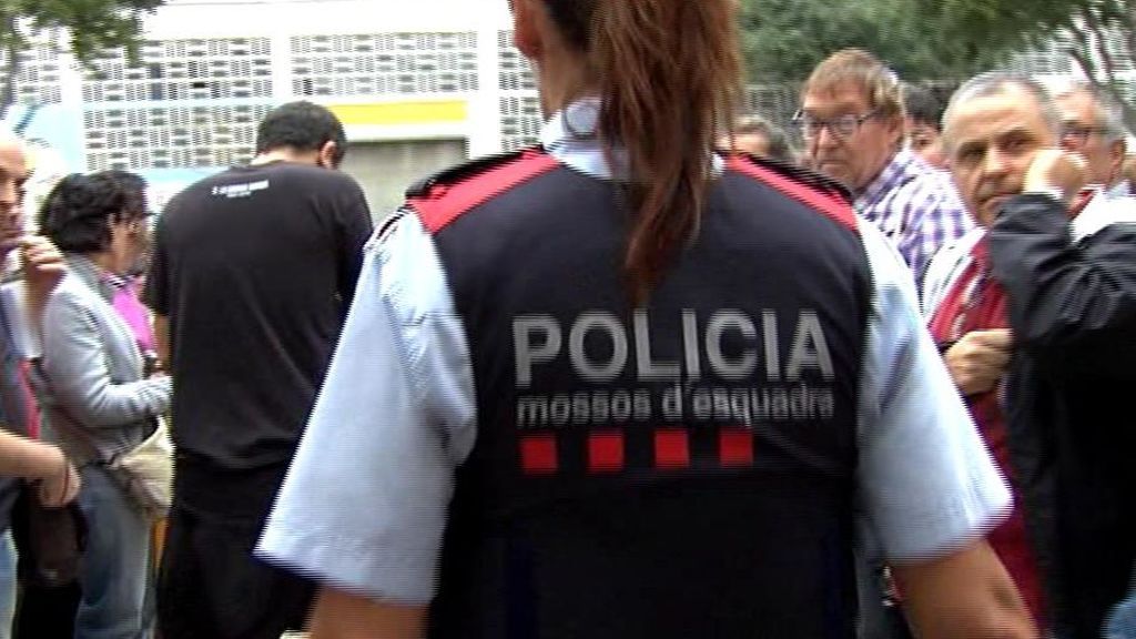 ¿Actuaron los mossos acorde a la ley el 1-O?
