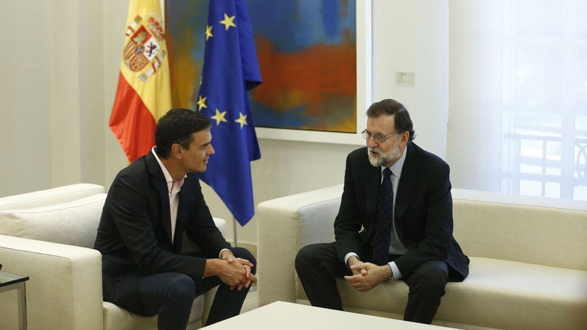 Rajoy apela a la unidad de los constitucionalistas en su reunión con Sánchez