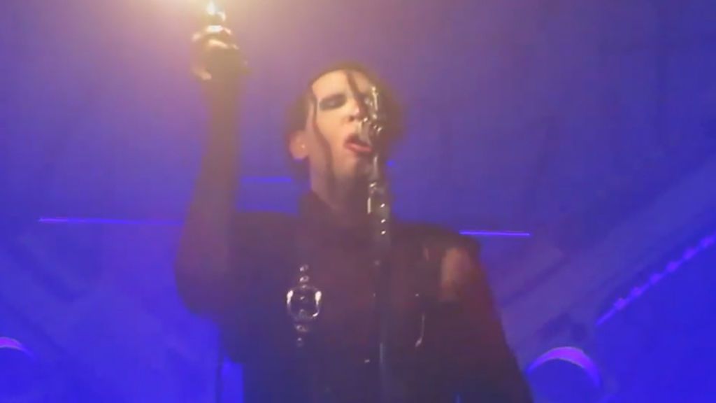 Así ha sido el terrible accidente que ha sufrido Marilyn Manson durante un concierto