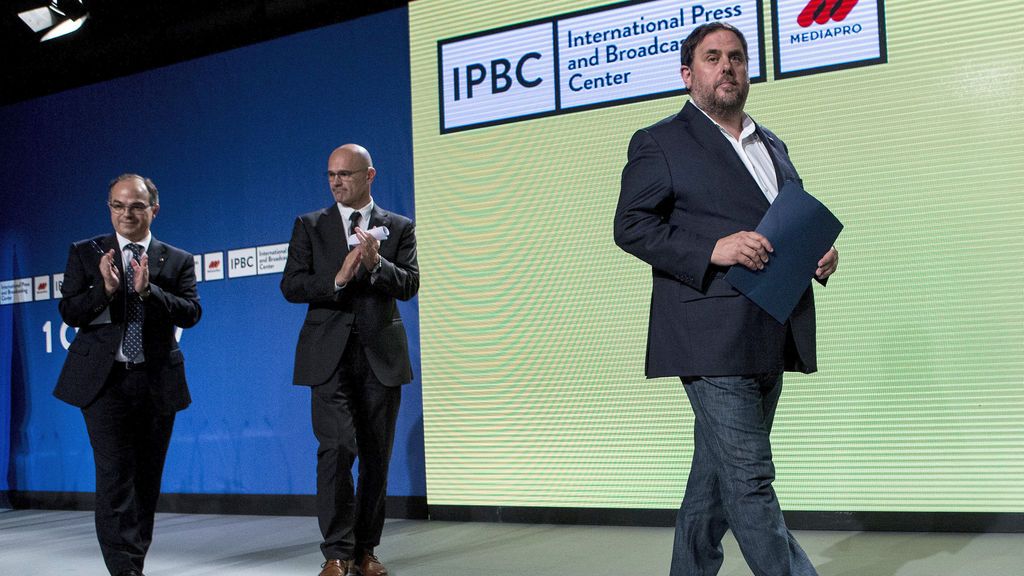 Junqueras: "Seremos respetuosos con la sociedad y los resultados" Junqueras: "Seremos respetuosos con la sociedad y los resultados"