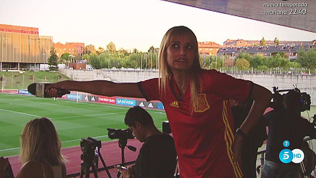 Alba Carrillo la lía en el entrenamiento de la selección